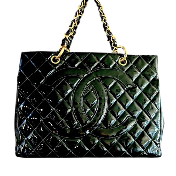 CHANEL Handbags - Chanel Patent Leather Timeless Vintage Shopper Bag Tote Double Gold Chain Auth